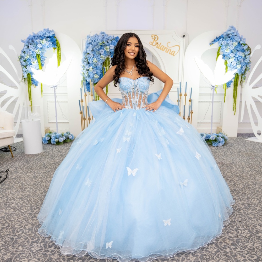 quincedresses.com / Butterfly collection size 2